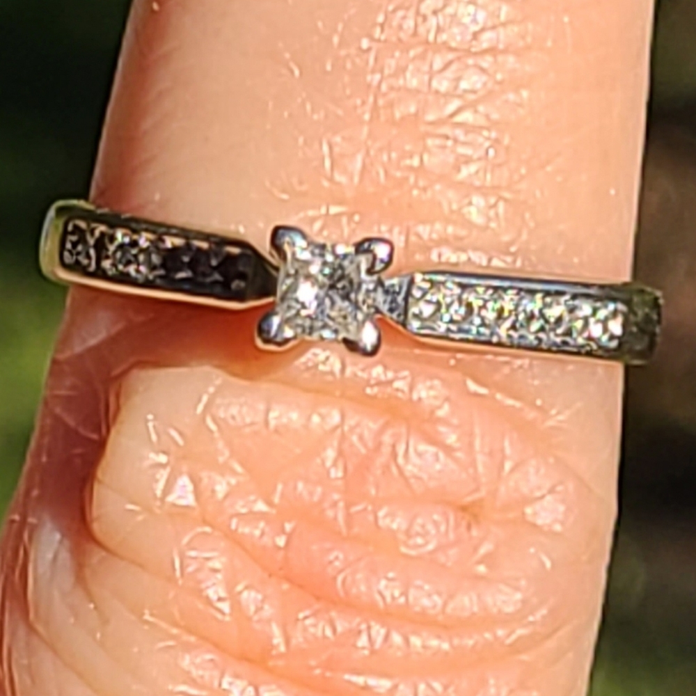 14kt gold diamond 0.16 ctw ring white solid gold